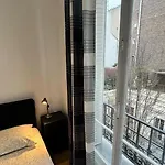 شقة Gorgeous Eiffel Tower باريس