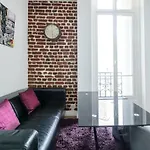 Gorgeous Eiffel Tower شقة باريس