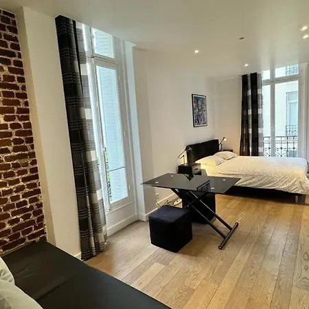 Apartament Gorgeous Eiffel Tower *