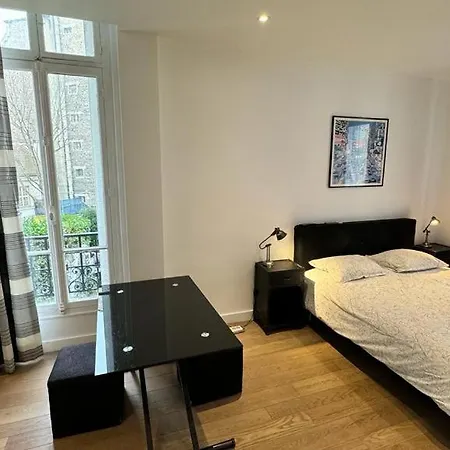 Gorgeous Eiffel Tower 파리